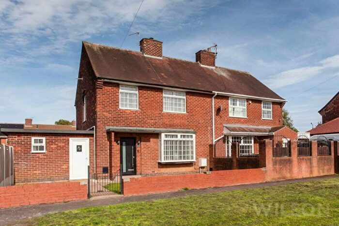 3 Bedroom Semi-Detached House For Sale In Sycamore Avenue, Glapwell, S44