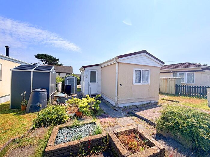 2 Bedroom Mobile/park Home For Sale In Glenhaven Park, Helston, TR13
