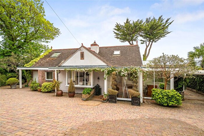 3 Bedroom Detached House For Sale In Sidmouth Road, Lyme Regis, Dorset, DT7
