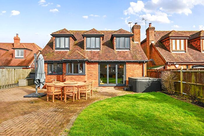 5 Bedroom Detached House For Sale In Hornash Lane, Shadoxhurst, TN26