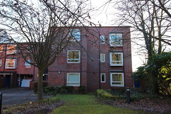 1 Bedroom Flat To Rent In The Limes, SR2