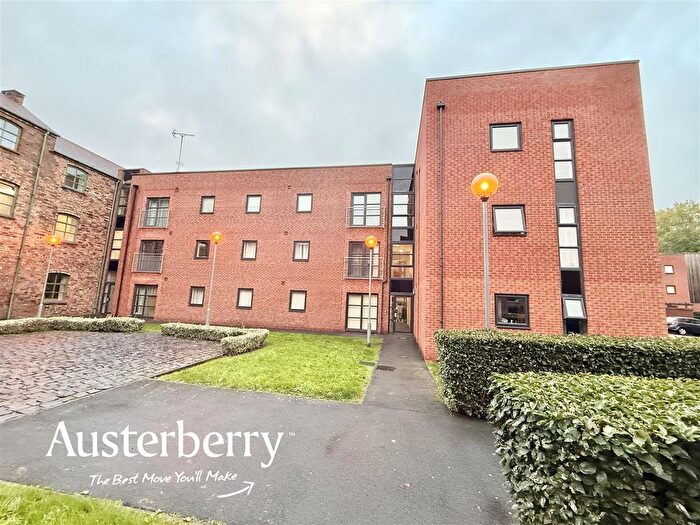 2 Bedroom Flat For Sale In Hartley Court, Cliffe Vale, Stoke-On-Trent, ST4
