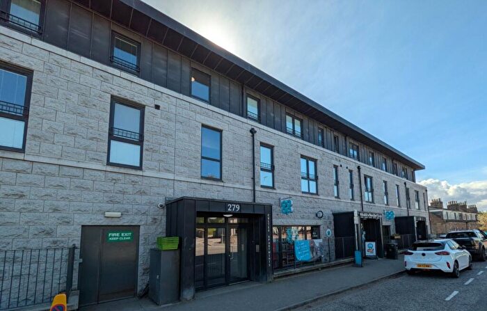 2 Bedroom Flat To Rent In North Deeside Road, Peterculter, Aberdeenshire, AB14