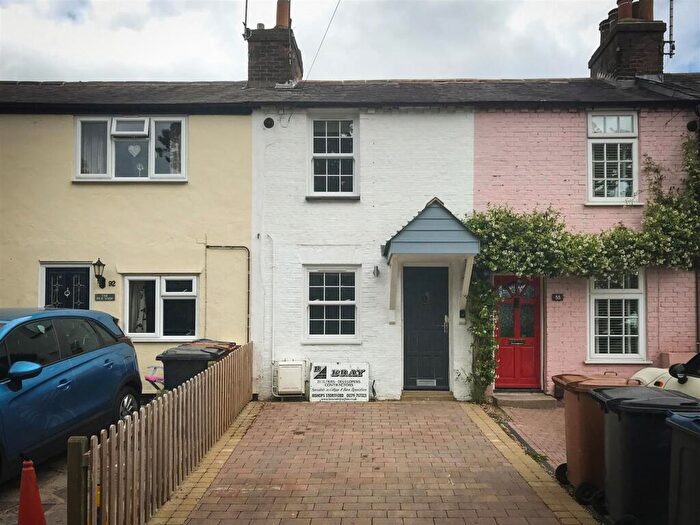2 Bedroom Cottage To Rent In Barrells Down Road, Bishop's Stortford, CM23