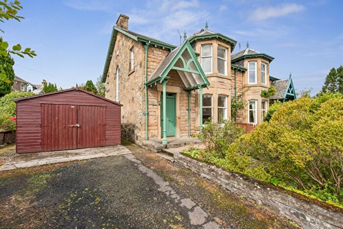 4 Bedroom Semi-Detached House To Rent In Springbank Crescent, Dunblane, FK15