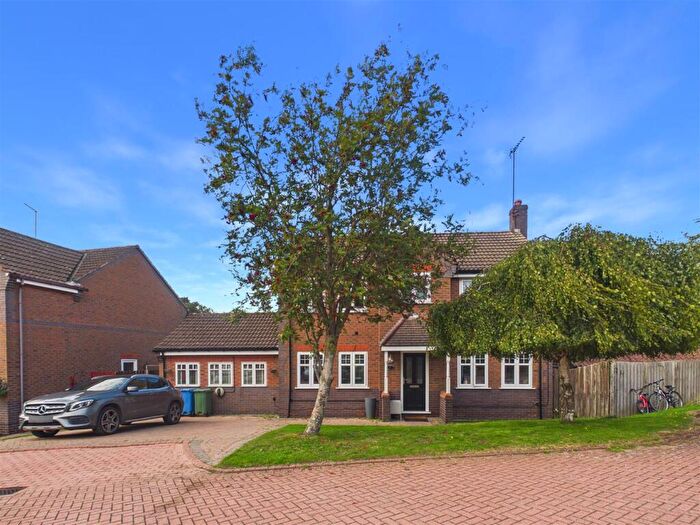 4 Bedroom Detached House For Sale In North View, Little Weighton, Cottingham, HU20