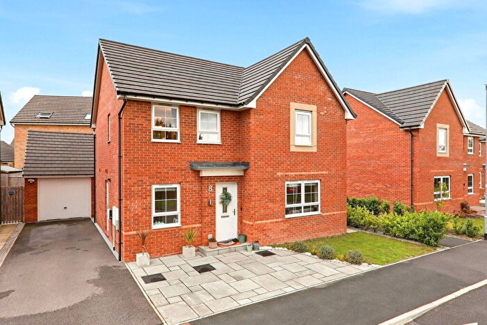4 Bedroom Detached House For Sale In Welles Avenue, Methley, Leeds, LS26
