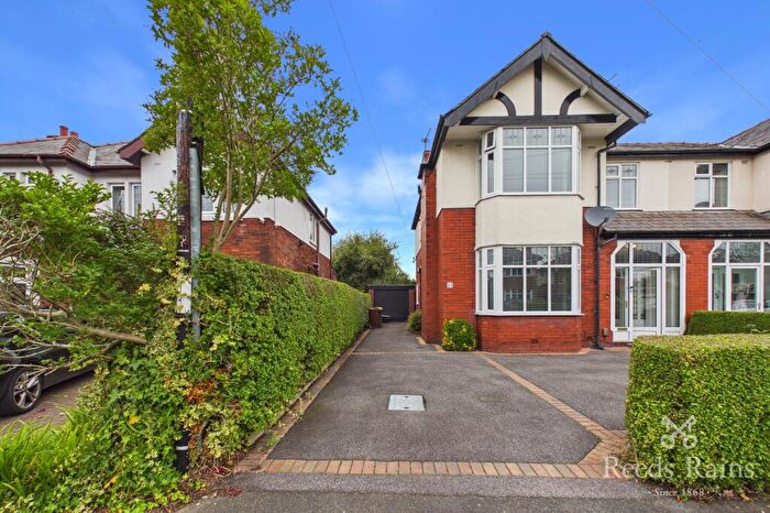 3 Bedroom Semi-Detached House For Sale In Greystock Avenue, Fulwood, Preston, PR2