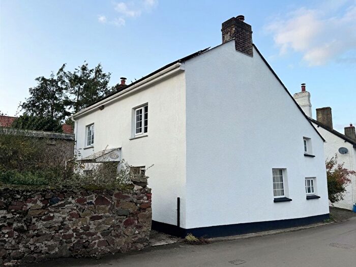3 Bedroom Detached House For Sale In Monkokehampton, Winkleigh, EX19