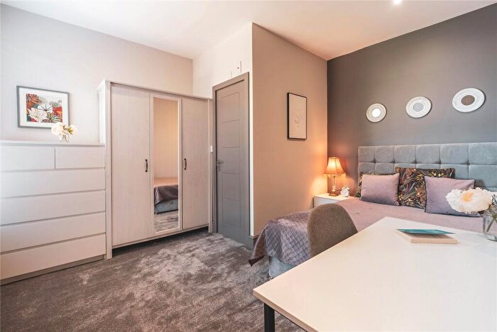 1 Bedroom House Of Multiple Occupation To Rent In Waterloo Road, Peterborough, Cambridgeshire, PE1