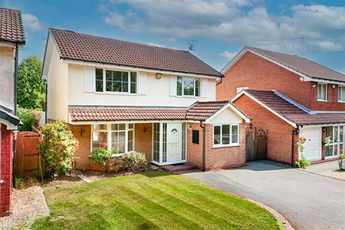4 Bedroom House For Sale In Stonehill Croft, Shirley, Solihull, B90