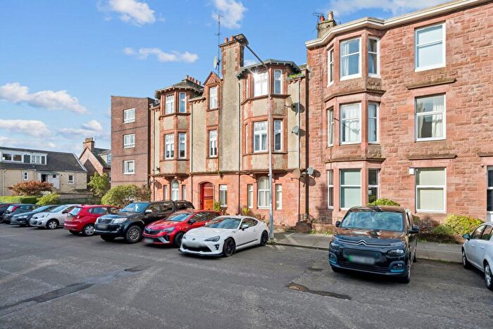 3 Bedroom Flat For Sale In John Street, Helensburgh, Argyll And Bute, G84