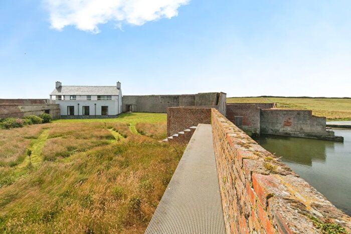 5 Bedroom Detached House For Sale In Cemlyn, Cemaes Bay, Isle Of Anglesey, LL67