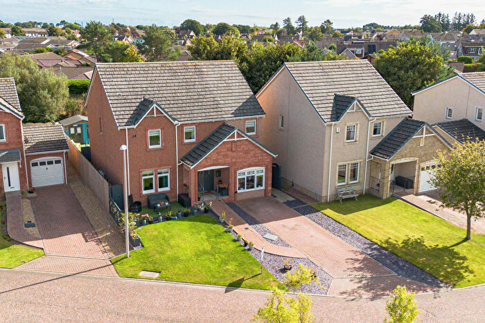 5 Bedroom Detached House For Sale In Kestrel Place, Montrose, DD10
