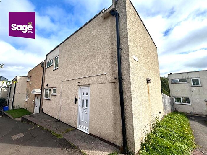 Detached House For Sale In Fernbank, Greenmeadow, Cwmbran, NP44