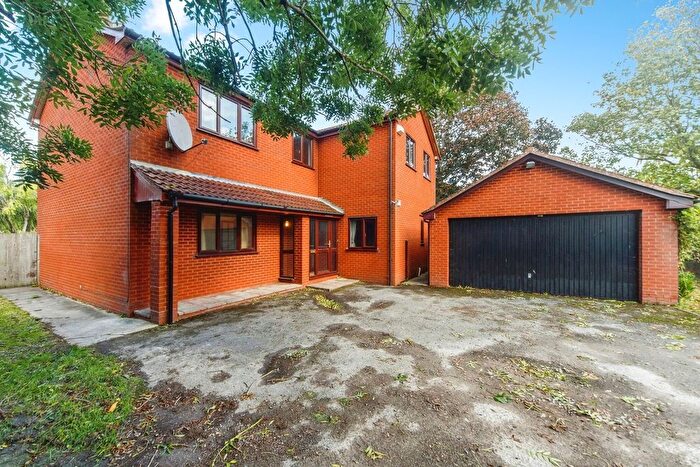 4 Bedroom Detached House For Sale In Old Bristol Road, East Brent, Highbridge, TA9