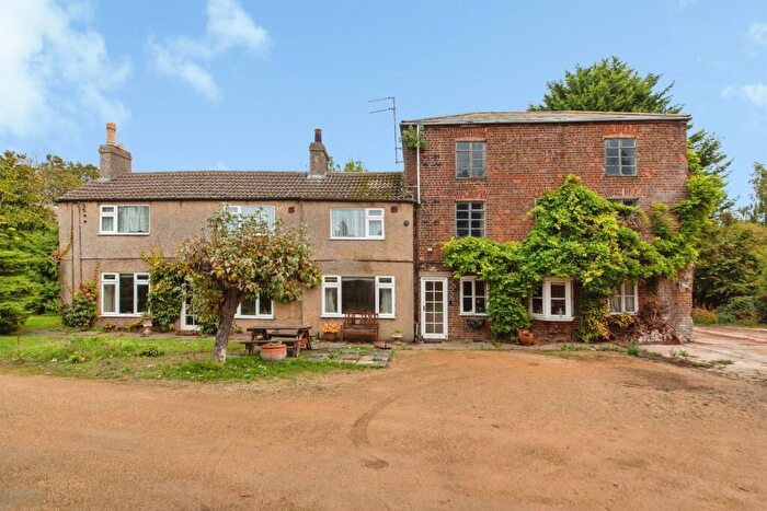 4 Bedroom Detached House For Sale In Little London, Spalding, PE11