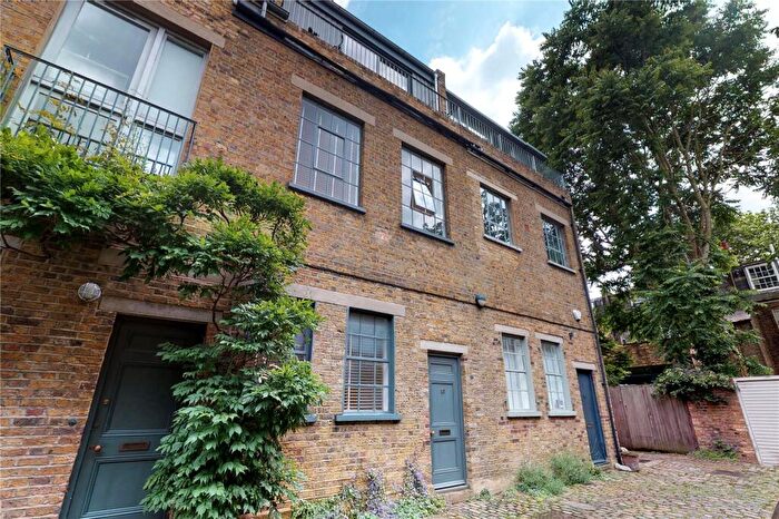 2 Bedroom Apartment To Rent In Atlas Mews, Ramsgate Street, London, E8