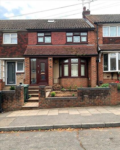3 Bedroom Terraced House For Sale In Munford Drive, Swanscombe, DA10