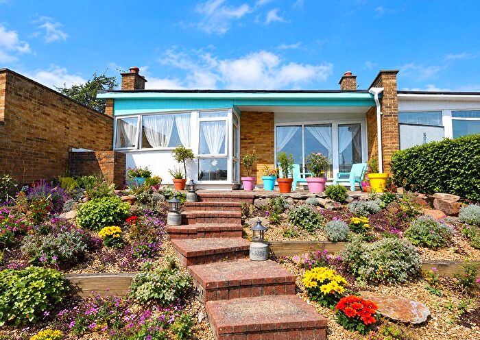 2 Bedroom Detached Bungalow For Sale In Mynydd Isaf, Aberdovey, LL35