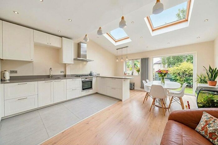 4 Bedroom Semi-Detached House For Sale In Minniedale, Surbiton, KT5
