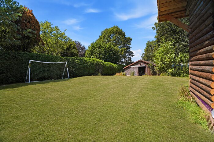 4 Bedroom Detached Bungalow For Sale In Kings Road, Market Lavington, Devizes, SN10