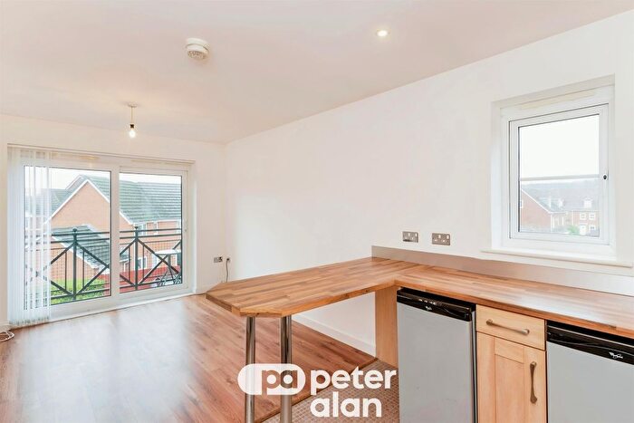 1 Bedroom Flat For Sale In Smith Road, Llanishen, Cardiff, CF14