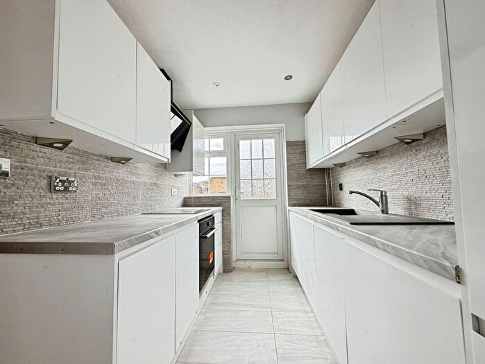 3 Bedroom Terraced House To Rent In Brompton Close, Hounslow, TW4