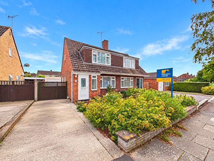 3 Bedroom Semi-Detached House For Sale In Stanway Road, Cheltenham, Gloucestershire, GL51