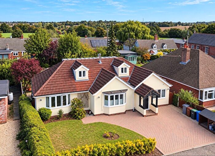 4 Bedroom Detached Bungalow For Sale In Thorns Corner, Wickhambrook, CB8