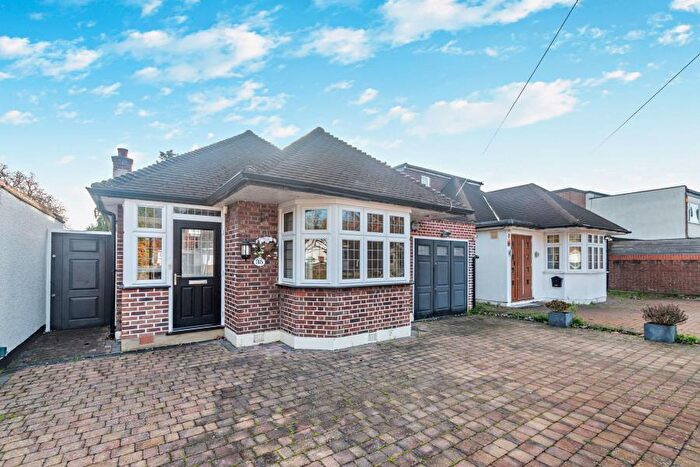 3 Bedroom Bungalow To Rent In Farm Avenue, HA2