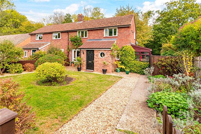 3 Bedroom Semi-Detached House For Sale In Rowlands Copse, Midgham, Woolhampton, Berkshire, RG7