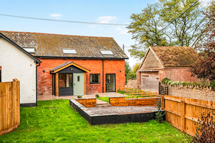 3 Bedroom Barn Conversion For Sale In Smithincott, Uffculme, Cullompton, Devon, EX15