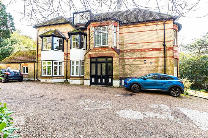 2 Bedroom Flat To Rent In Bodorgan Road, Bournemouth, BH2