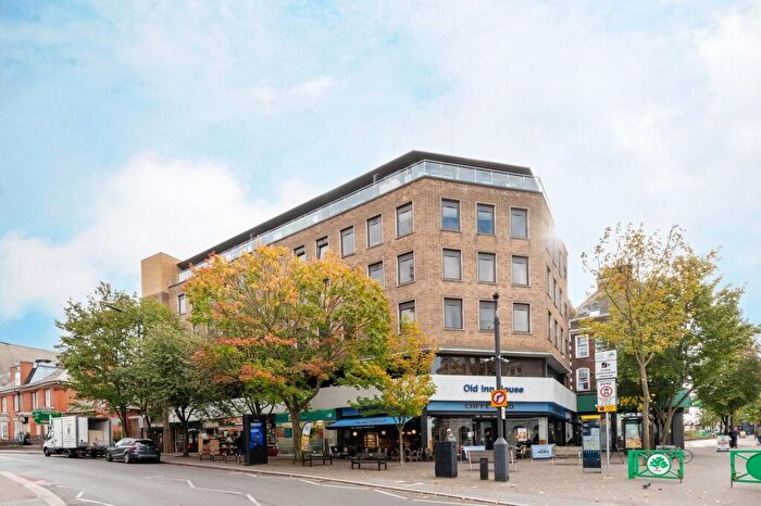 2 Bedroom Flat For Sale In High Street, Sutton, SM1