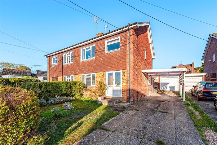 3 Bedroom Semi-Detached House For Sale In Wolversdene Close, Andover, SP10