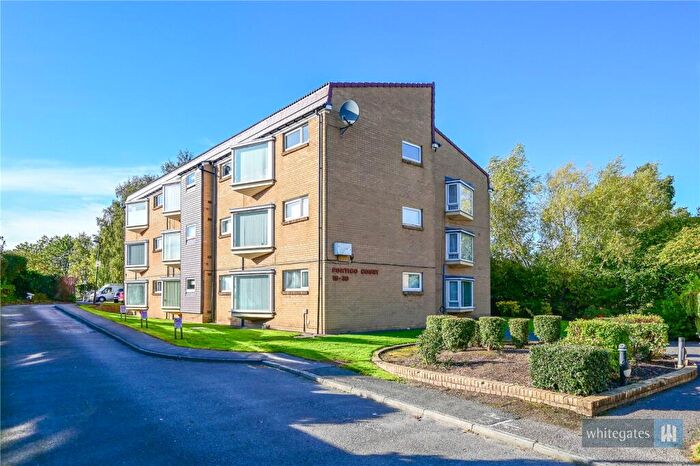 2 Bedroom Apartment For Sale In Portico Court, Eccleston Park, Prescot, Merseyside, L35