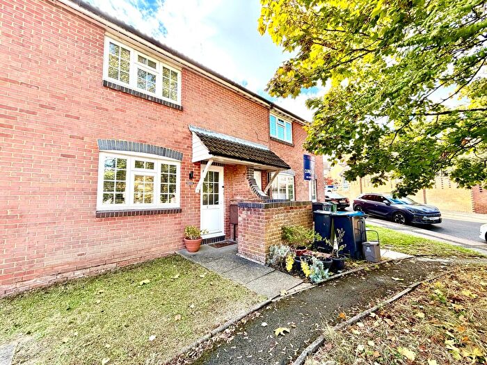 1 Bedroom Terraced House For Sale In Hunting Gate Drive, Chessington, Surrey., KT9