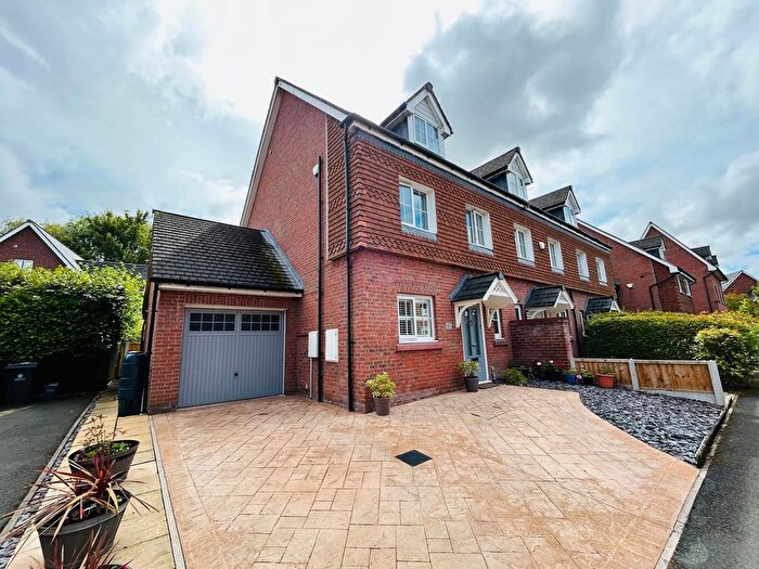 4 Bedroom Semi-Detached House For Sale In Chaise Meadow, Lymm, WA13