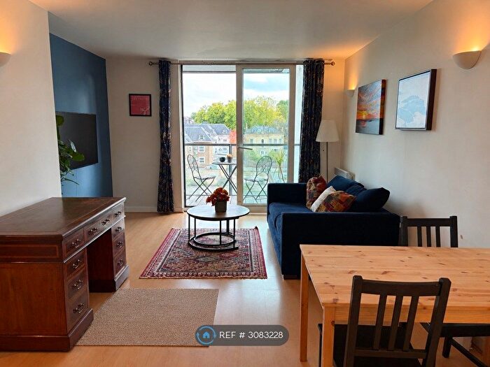 1 Bedroom Flat To Rent In New River Avenue, London, N8