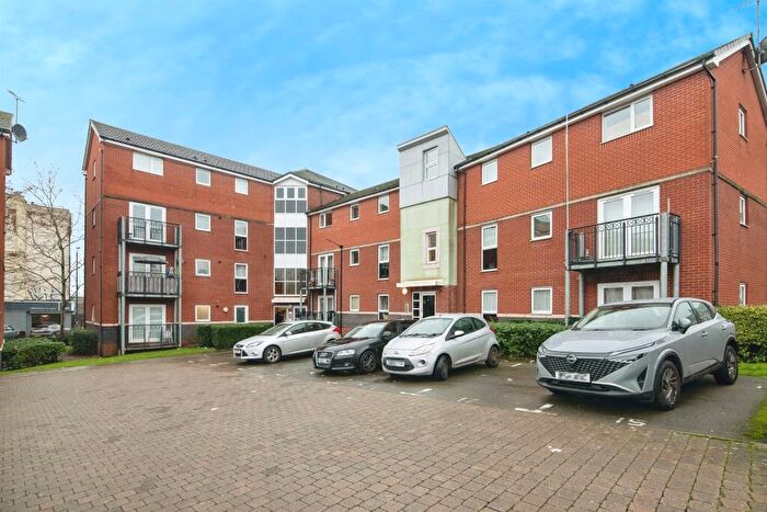 2 Bedroom Maisonette For Sale In Barleycorn Drive, Birmingham, B16