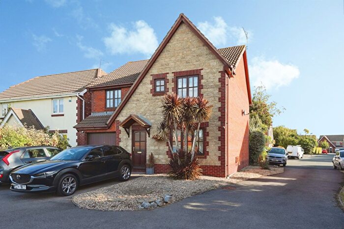 4 Bedroom Detached House For Sale In Rannoch Avenue, Worcester, WR5