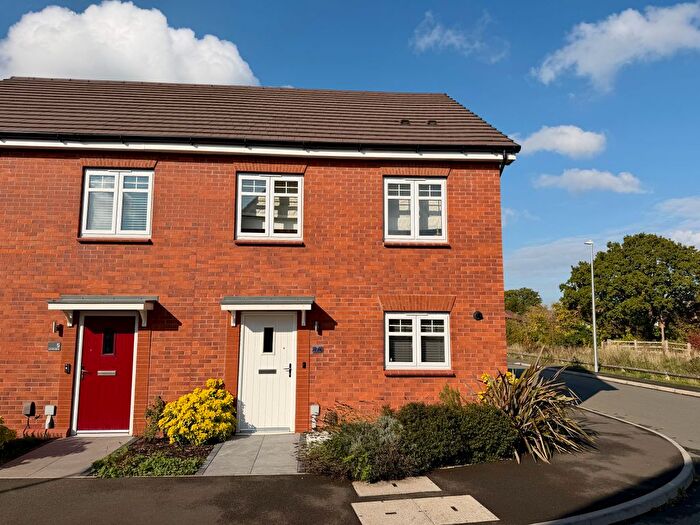 3 Bedroom Semi-Detached House To Rent In Autumn Drive, Warwick, CV34