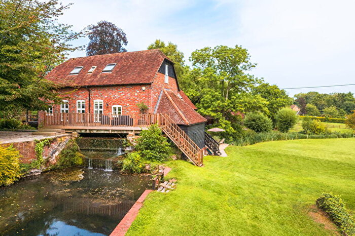 4 Bedroom Detached House To Rent In Ickleton Road, Wantage, OX12