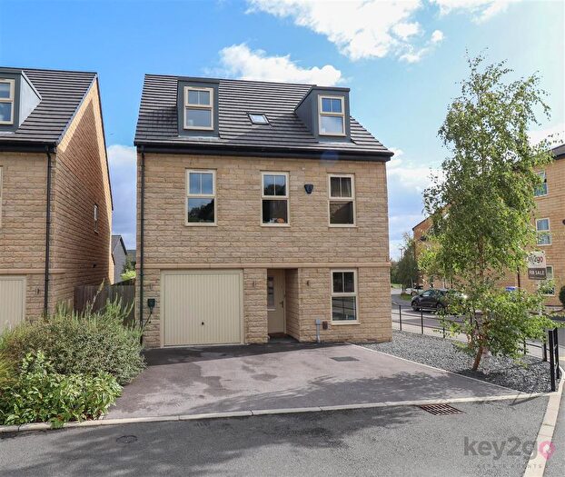 5 Bedroom Detached House For Sale In Hulford Street, Chesterfield, S41