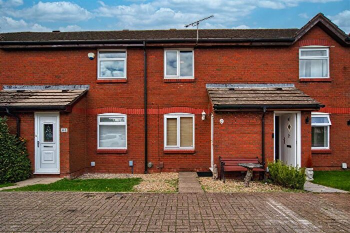 2 Bedroom Terraced House For Sale In Enfield Drive, Barry, CF62