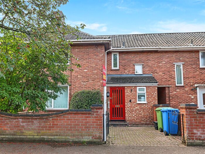4 Bedroom Terraced House For Sale In Peckover Road, Norwich, NR4