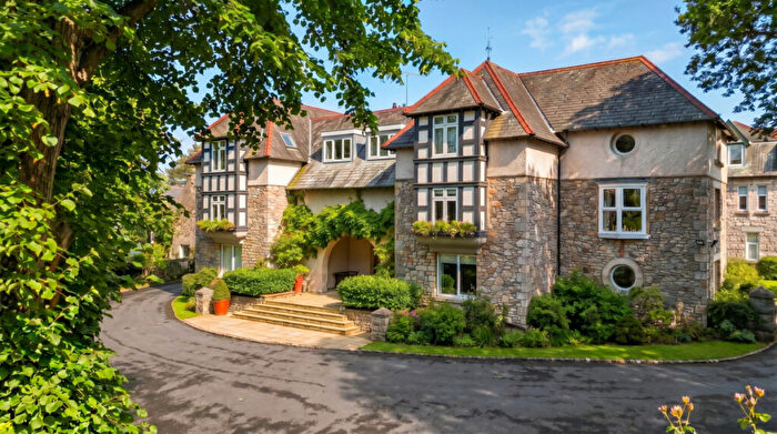 3 Bedroom Apartment For Sale In Redhills Road, Arnside, LA5