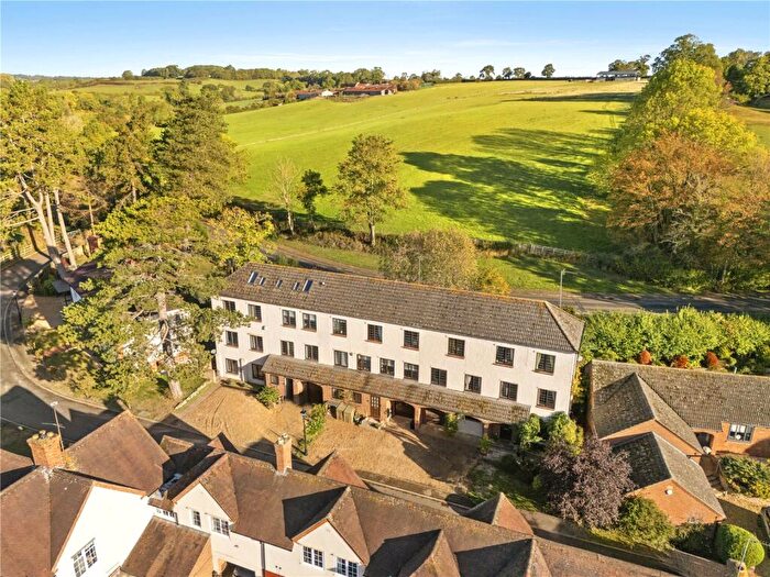 4 Bedroom House For Sale In Highfield Park, Creaton, Northampton, Northamptonshire, NN6