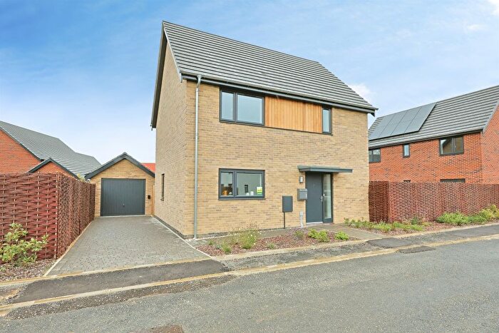 3 Bedroom Detached House For Sale In Keeper Lane, Swaffham, PE37